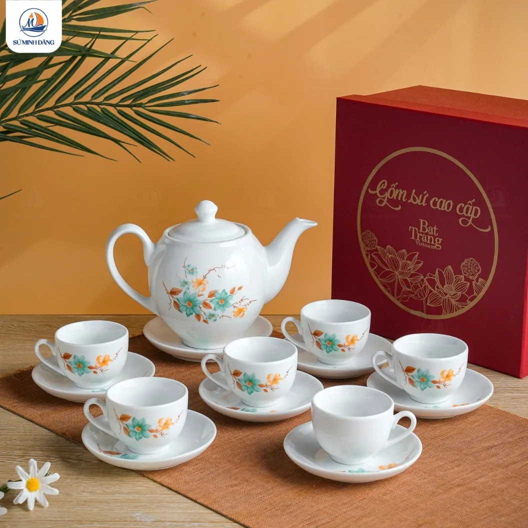 Bộ ấm chén trắng họa tiết hoa đồng nội dáng bạch hạc