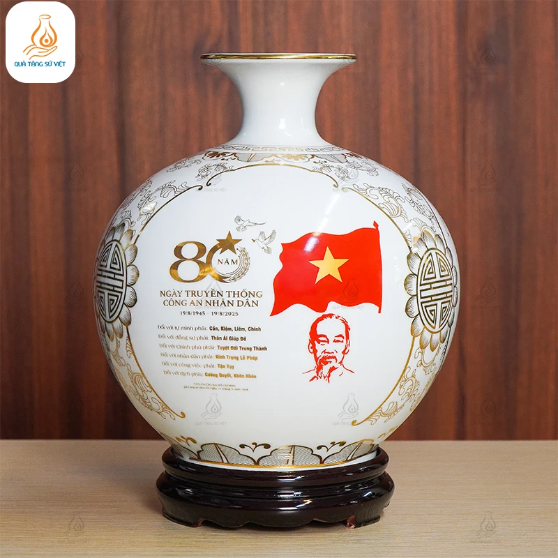 Bình gốm Lộc Bảo An men trắng kẻ vàng kim