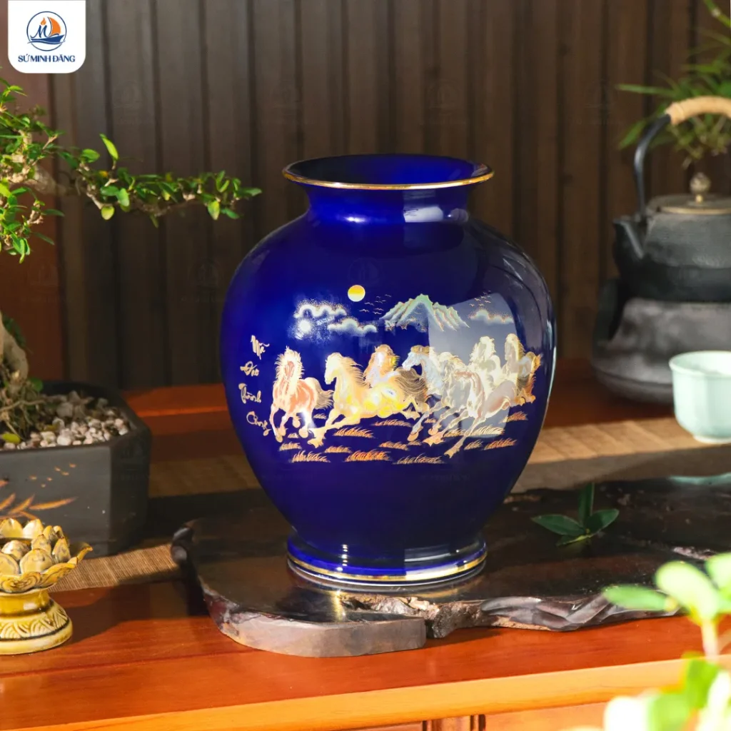 Bảo phúc bình Bát Mã vẽ vàng kim
