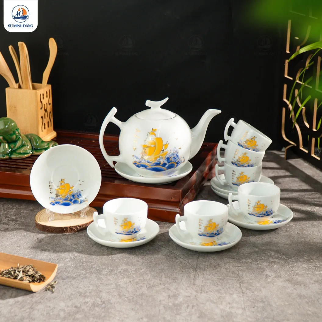 Bộ trà trăng khuyết Thuận Buồm Xuôi Gió