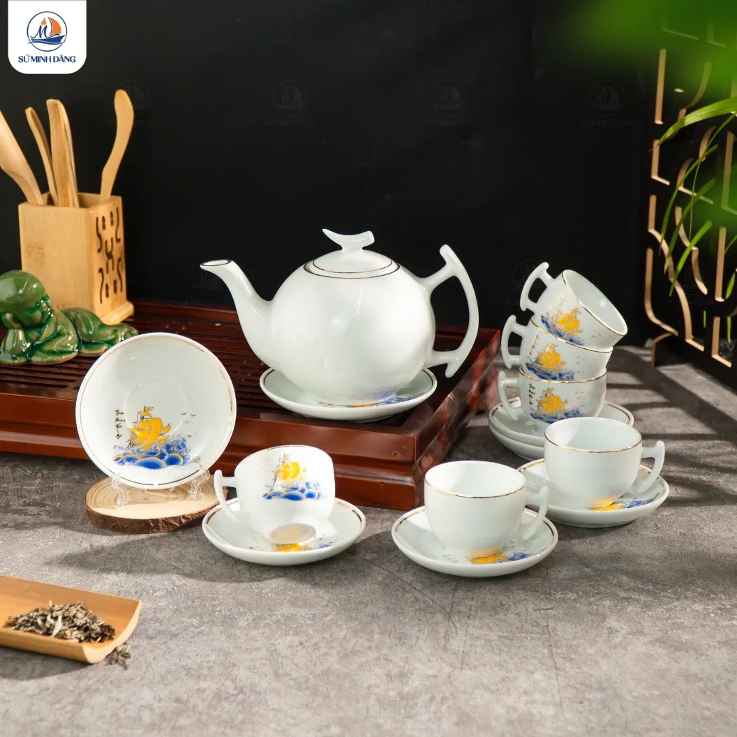 Bộ trà trăng khuyết Thuận Buồm Xuôi Gió