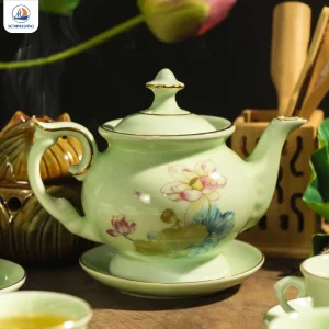 Bộ ấm chén đài các hồng liên