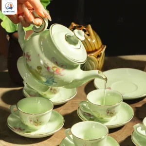 Bộ ấm chén đài các hồng liên