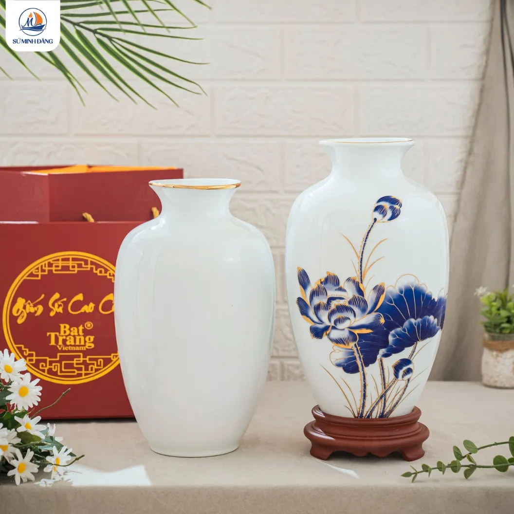 Bình gốm trắng Tiểu Lan Bình