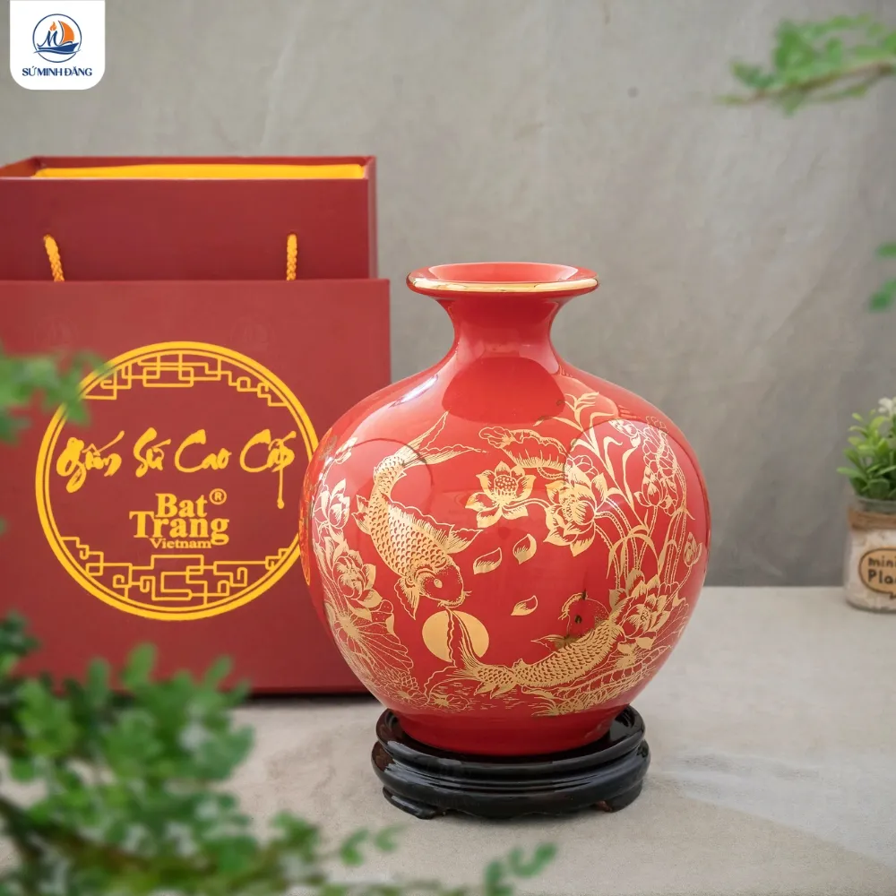 Bình hút lộc Cá Chép Trông Trăng men đỏ kẻ vàng kim