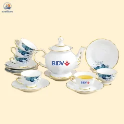 Bộ ấm chén đài các kẻ vàng in logo Ngân hàng BIDV