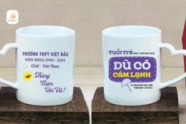 Ly sứ quai tim in logo theo yêu cầu