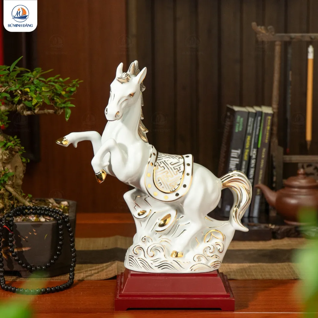 Tượng Gốm Lộc Mã Tụ Tài Kẻ Vàng Kim - Ảnh 2