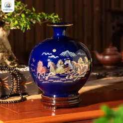 Bình hút lộc Mã đáo thành công men xanh dương