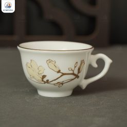 Bộ ấm chén Hoa Mộc Lan dáng đài các
