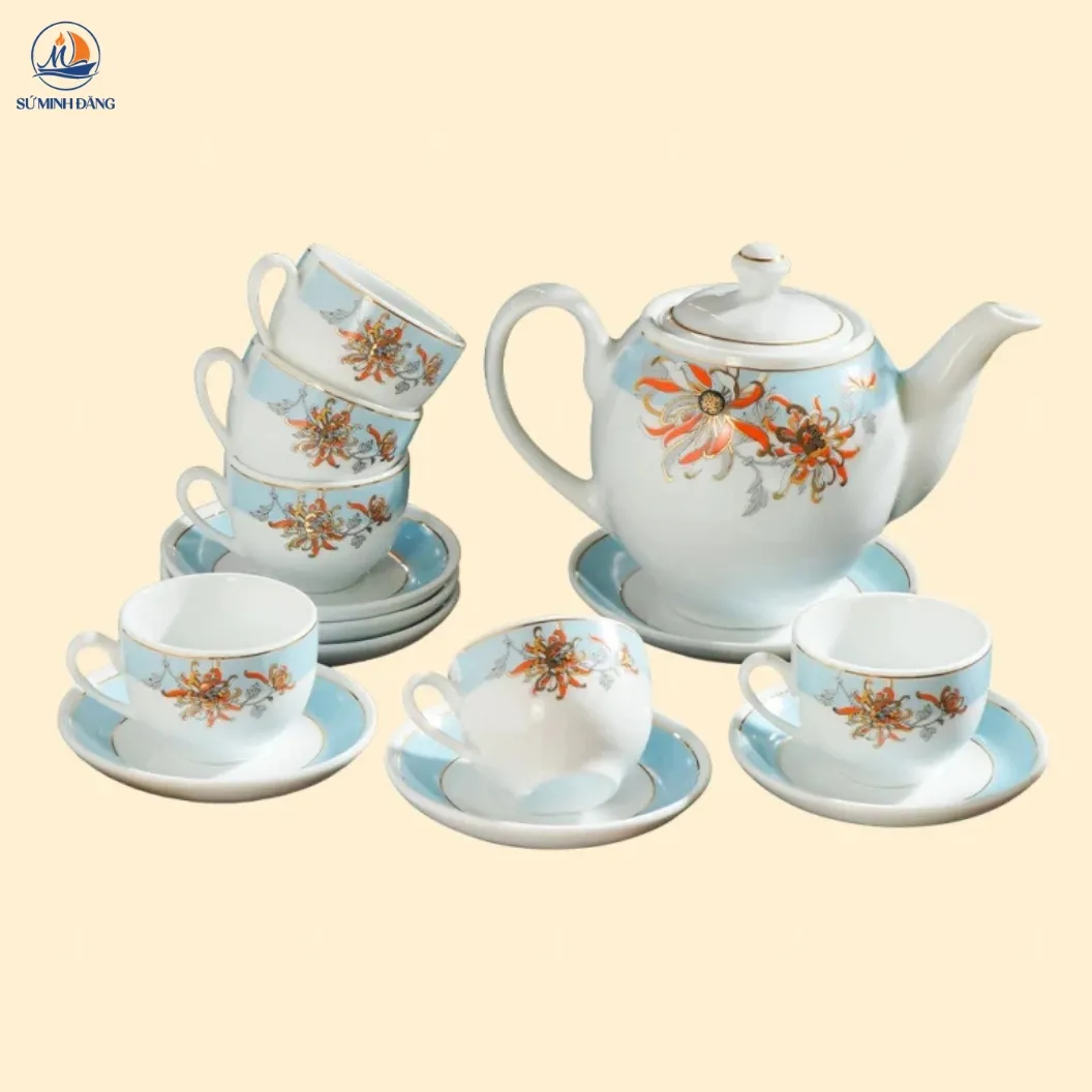 Bộ ấm trà hoa cúc kẻ chỉ vàng kim